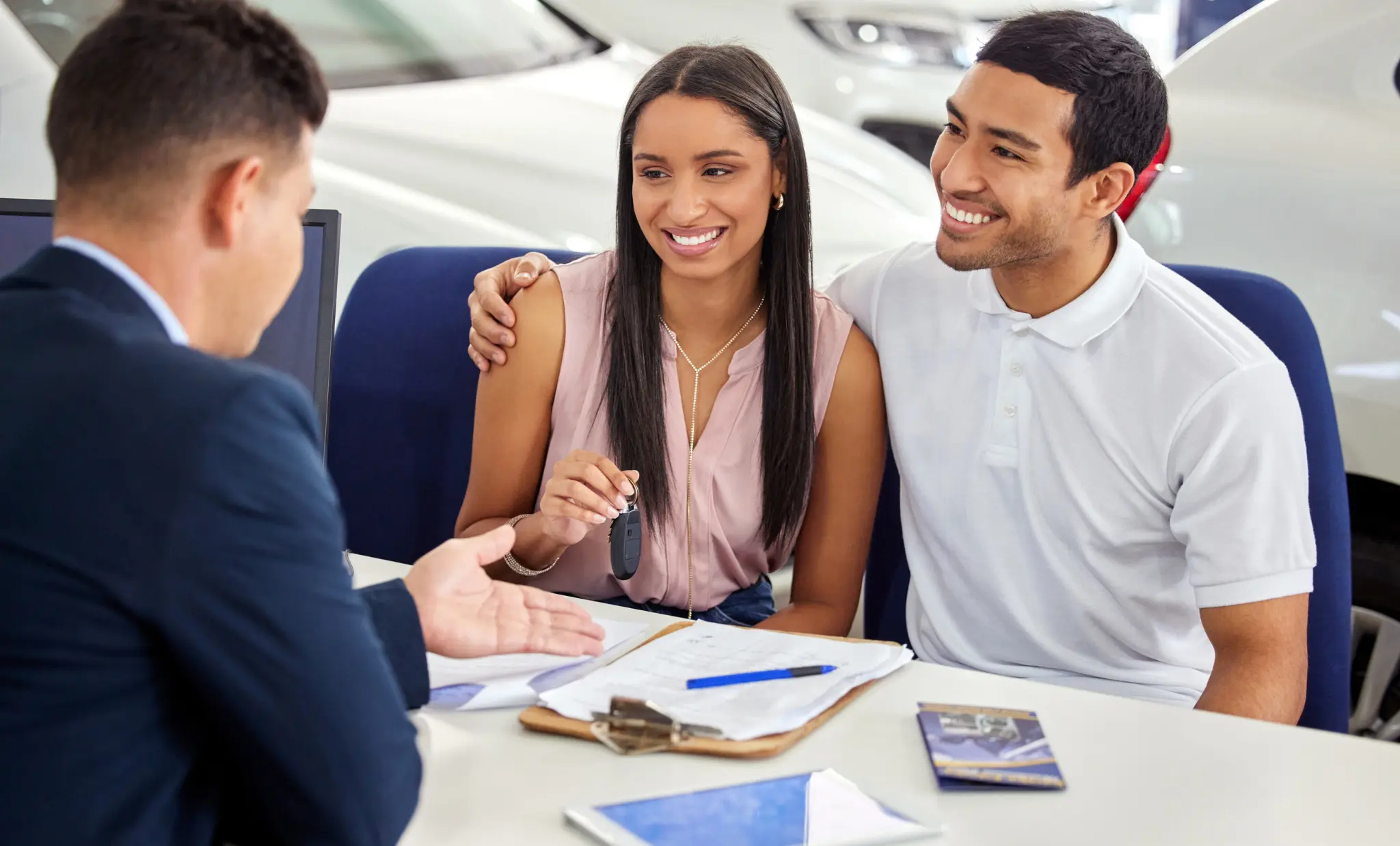 persona feliz solucion financiera